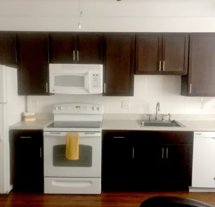 another photo of student housing kitchen at 314 N. Neville St. Pittsburgh, PA 15213