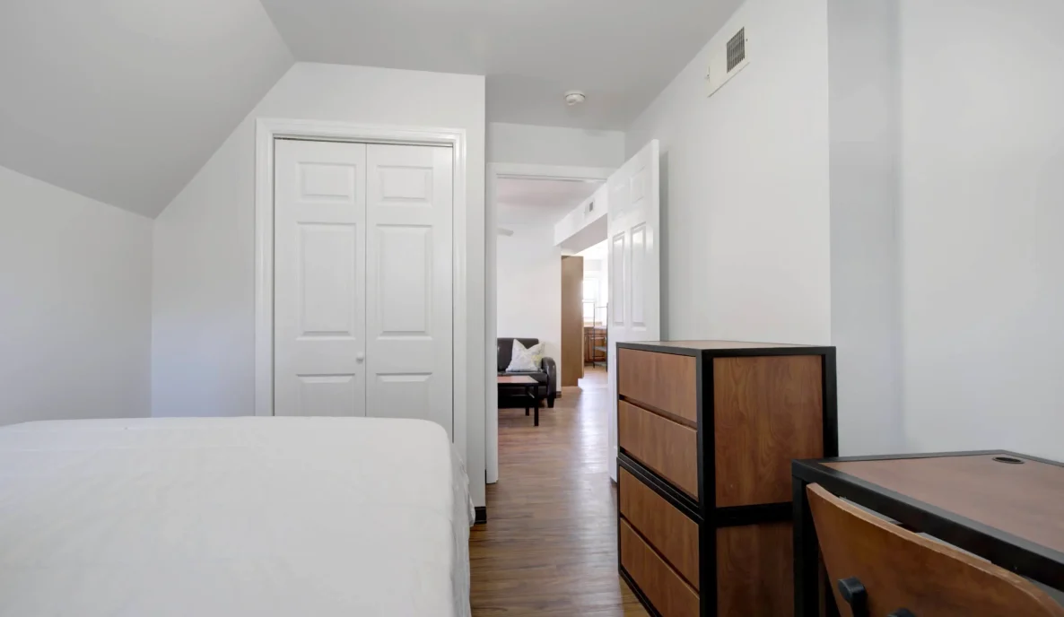 example of a bedroom in the student housing at 336 N. Craig Street in Pittsburgh's Oakland neighborhood.