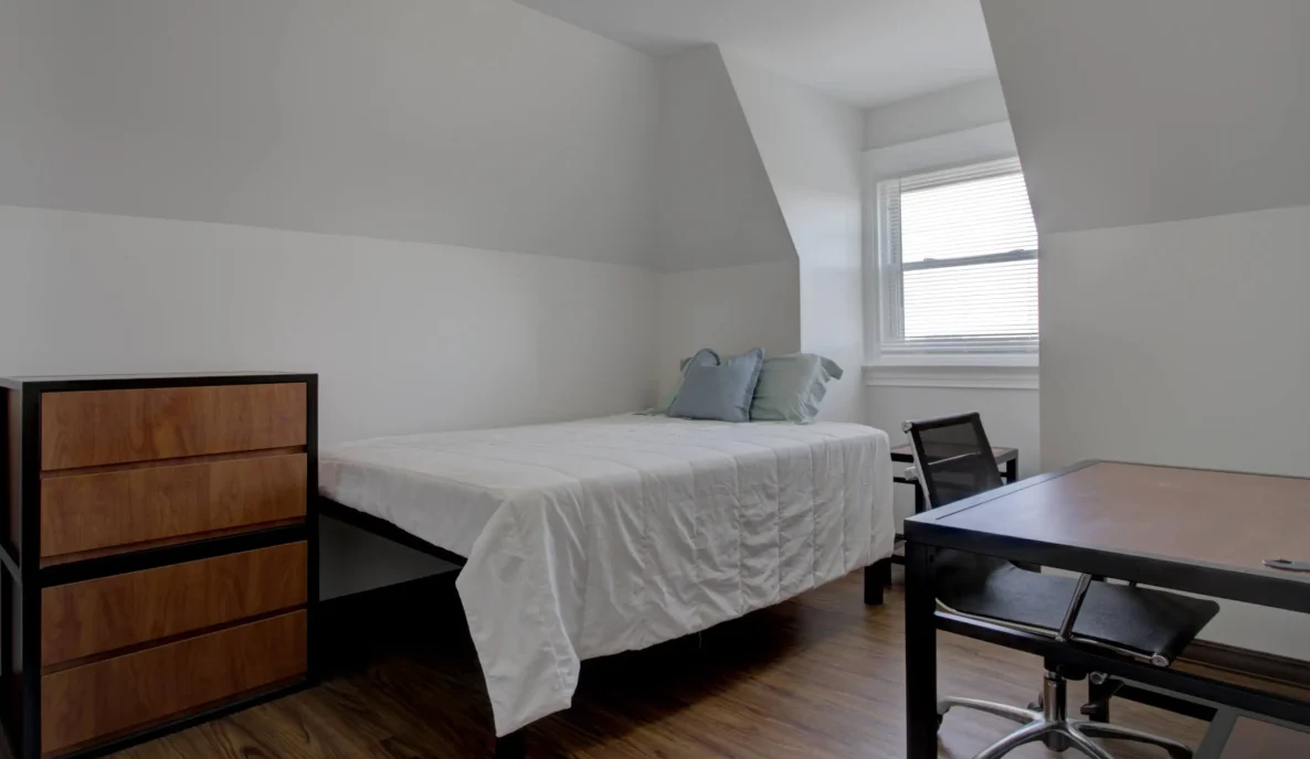 example of a bedroom in the student housing at 336 N. Craig Street in Pittsburgh's Oakland neighborhood.